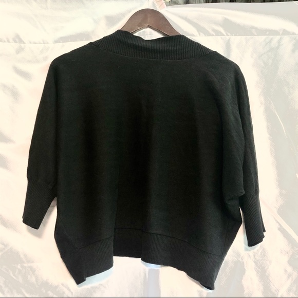 Banana Republic 3/4 Sleeve Cardigan - Picture 2 of 3